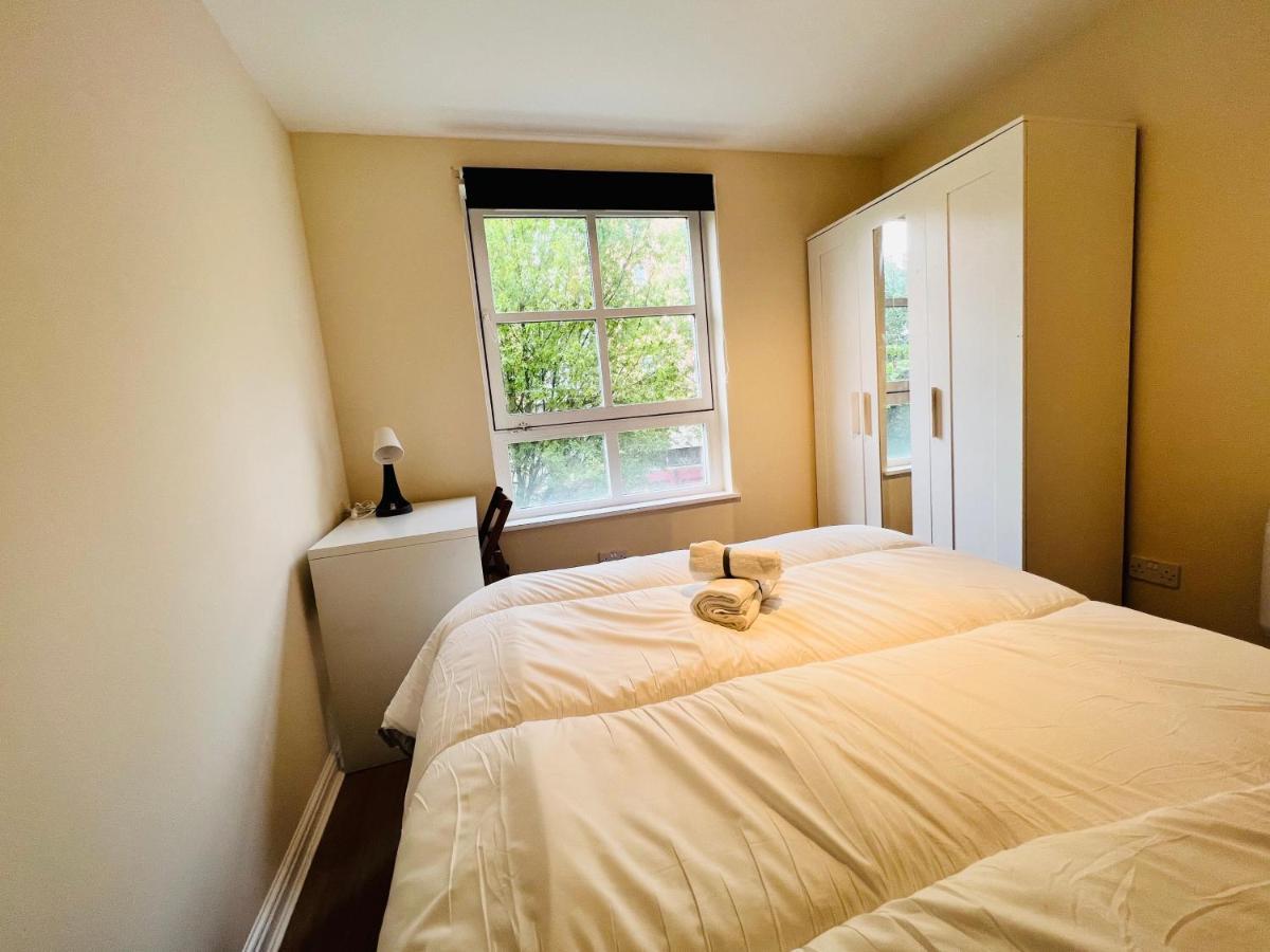 Peaceful 2 Bedroom Flat With Free Parking エディンバラ エクステリア 写真