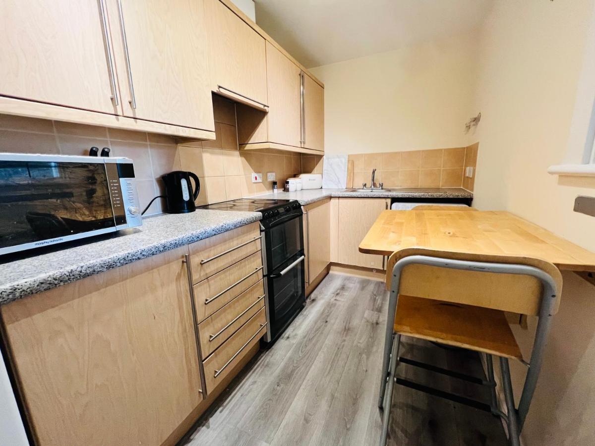 Peaceful 2 Bedroom Flat With Free Parking エディンバラ エクステリア 写真