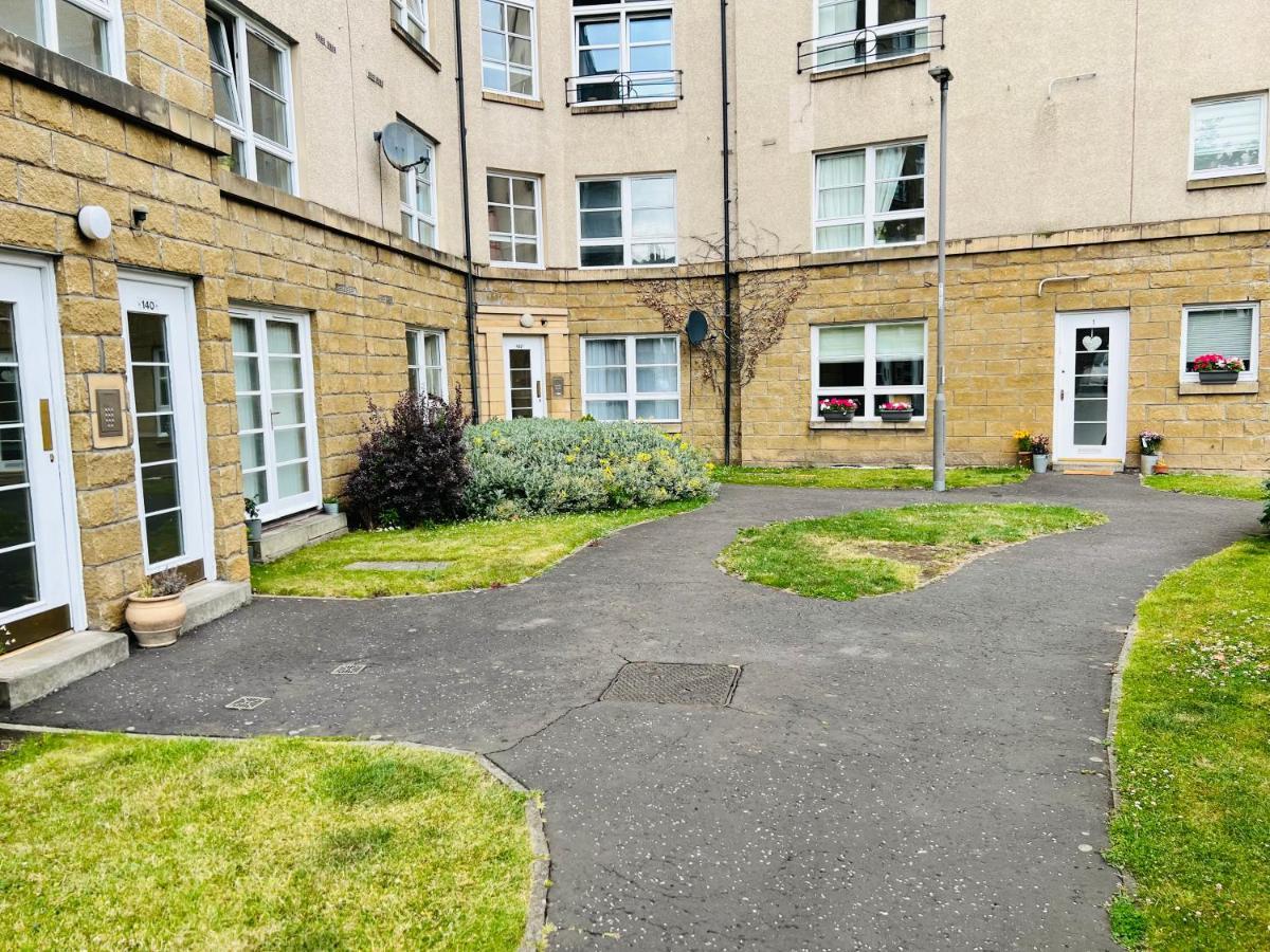 Peaceful 2 Bedroom Flat With Free Parking エディンバラ エクステリア 写真